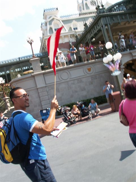 WDW06-15-07 091 (58K)