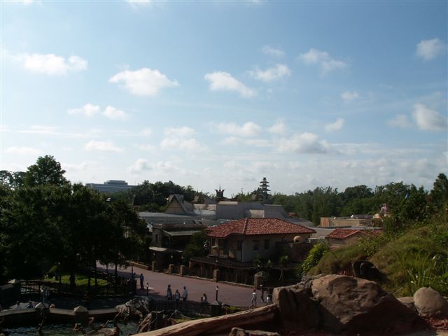 wdw-06-16-07 139 (43K)