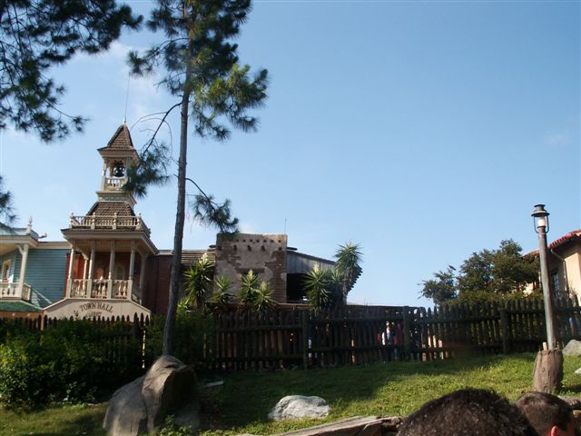 wdw-06-16-07 145 (58K)