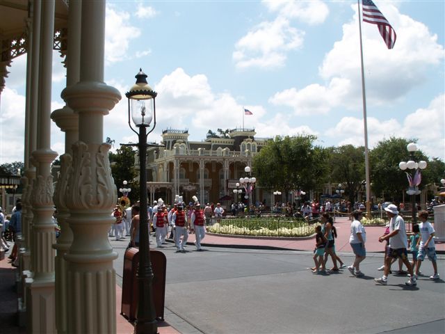 wdw-06-16-07 209 (59K)