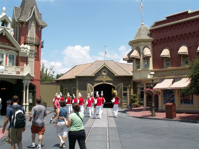 wdw-06-16-07 216 (68K)