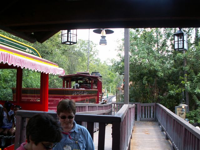 wdw-06-16-07 217 (76K)