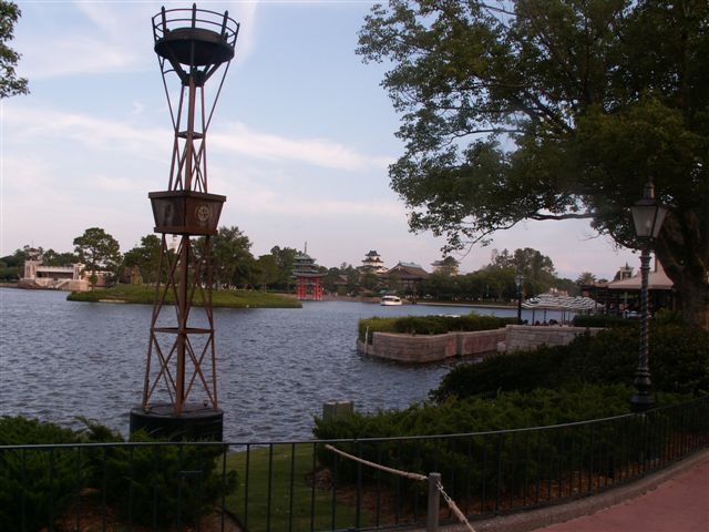 wdw-06-16-07 353 (63K)