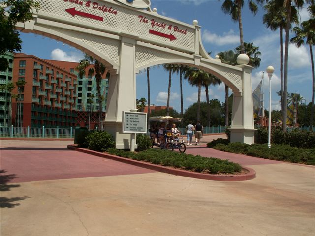 wdw-06-17-07 091 (66K)