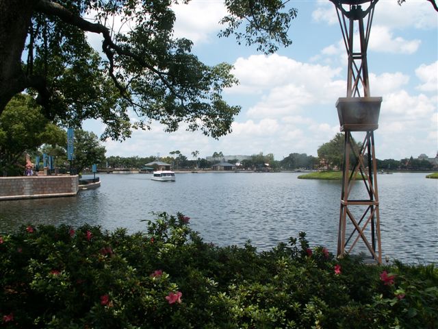 wdw-06-17-07 240 (84K)