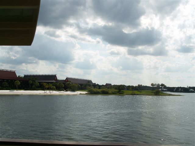 wdw-06-17-07 411 (42K)