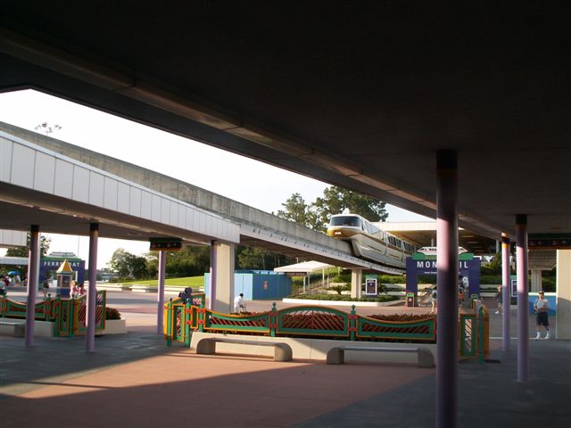 wdw-06-17-07 503 (48K)