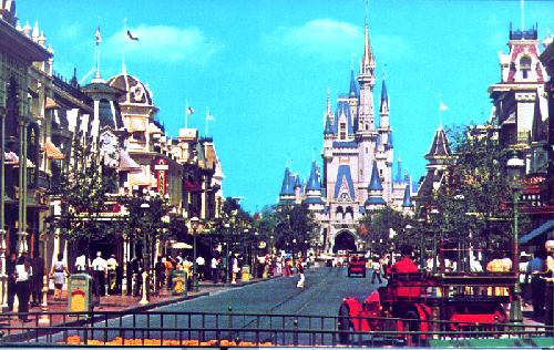 0111-0359 BOUND FOR THE WORLD OF FANTASY