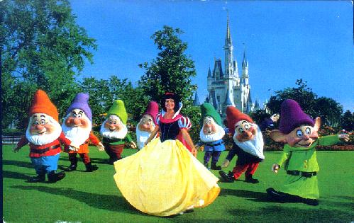 0111-1605 SNOW WHITE AND THE SEVEN DWARFS