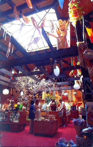 0111-2003 WALT DISNEY WORLD VILLAGE