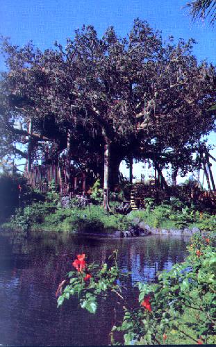 01110207 SWISS FAMILY ISLAND TREEHOUSE