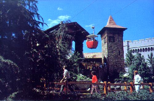 0111241 SKYWAY OVER THE MAGIC KINGDOM